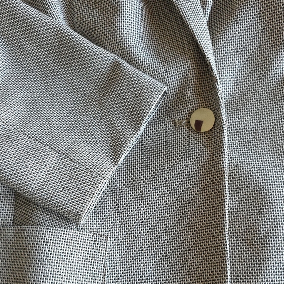 Calvin Kline One-Button Blazer - Size 14 - Picture 6 of 10